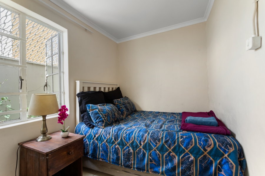 9 Bedroom Property for Sale in Observatory Western Cape